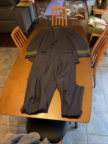 Vintage united airline pilot - vintage,